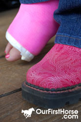 broken ankle pink cast